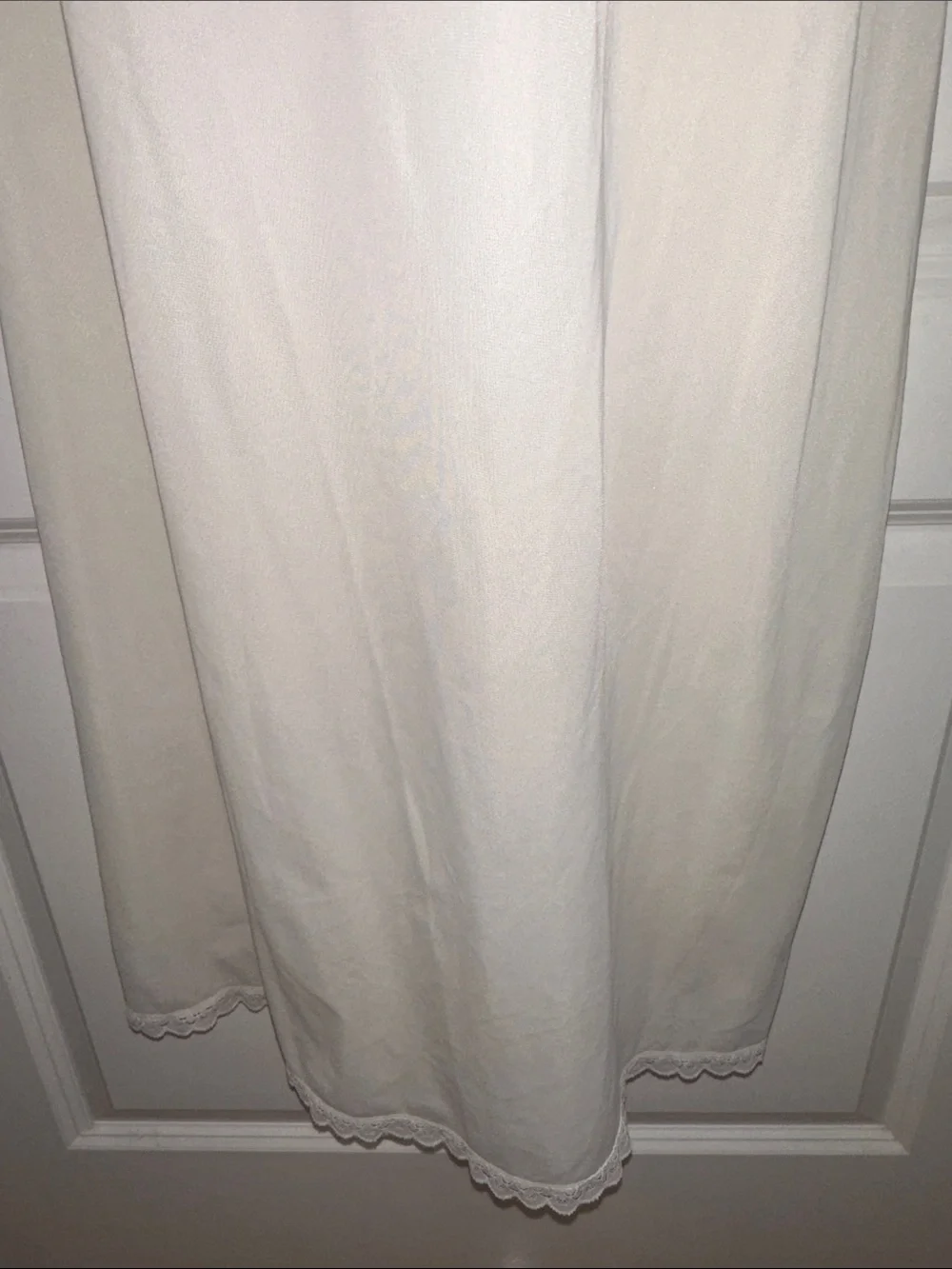 Vintage Lingerie by Dixie Belle White Nylon Long Maxi Half Slip - Picture 3 of 7